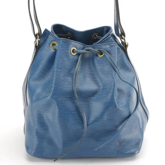 Louis Vuitton Petit Noé Bucket Bag in Toledo Blue Epi Leather - GUC